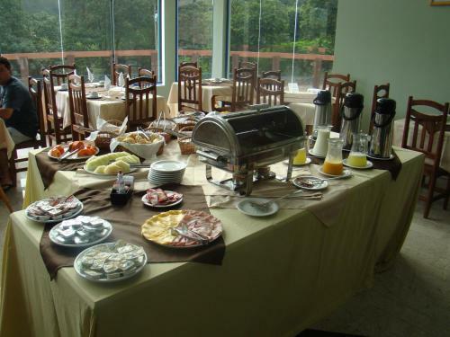 Hotel Camping Quedasdagua
