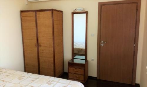 Andreevi Apartments In Villa Rouge