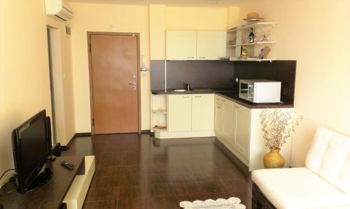 Andreevi Apartments In Villa Rouge