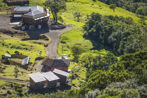 Bed & Breakfast Glamping Cachoeira Dos Borges