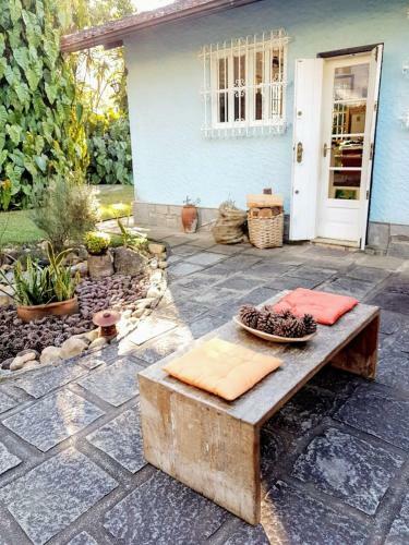 Hostal Pinati Guest House