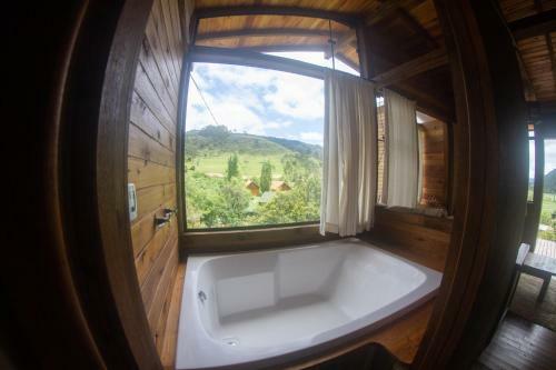 Hostal Caf� E Cabanas Lenha No Fogo