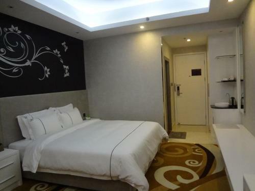 California International Hotel (???????)