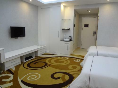 California International Hotel (???????)