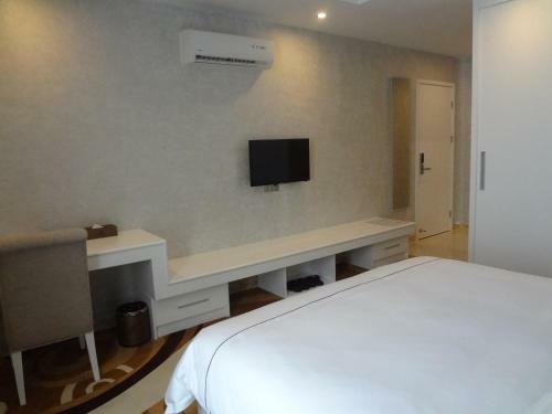 California International Hotel (???????)