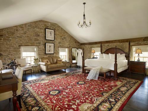 Hotel The Barracks Inn