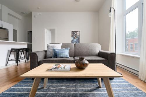 Apartment On Rue De La Visitation 201