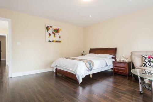 Hostal Toronto Downtown Comfortable Home