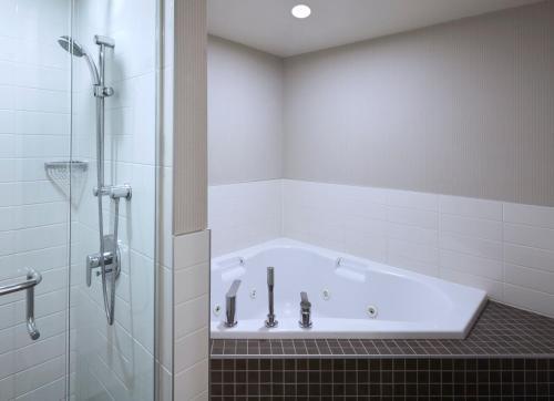 Delta Hotels By Marriott Winnipeg