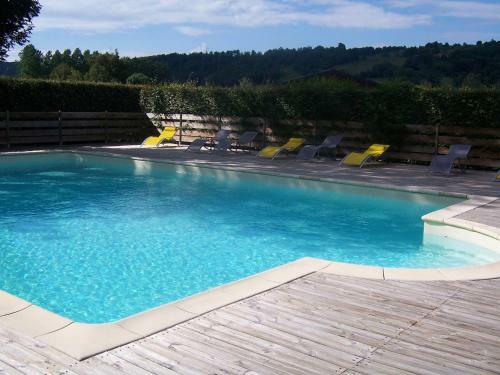Hotel La Tour Du Loup