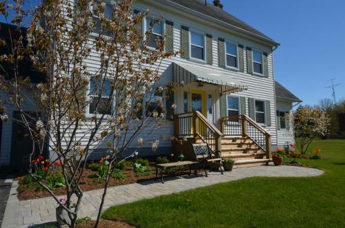 Magnolia North Bed And Breakfast (adults Only)