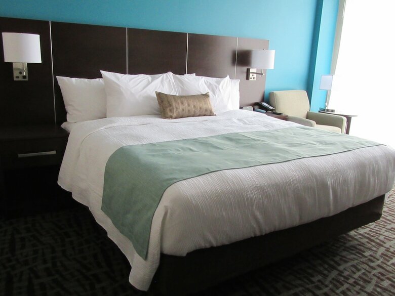 Best Western Plus Hotel Montreal
