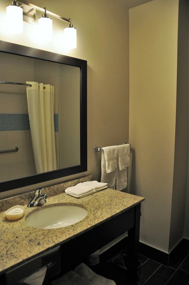Best Western Plus Hotel Montreal