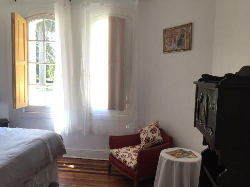 Hostal Centro Mari�polis