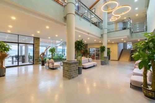 Wind & Moon Holiday Home