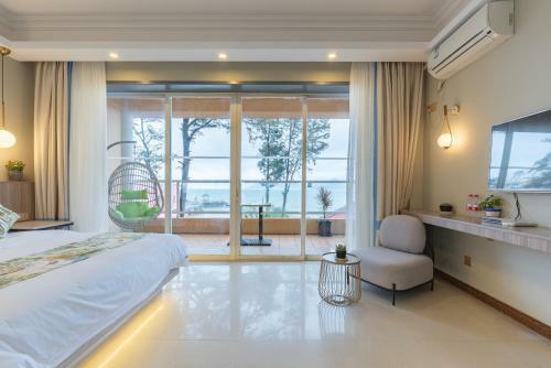 Wind & Moon Holiday Home