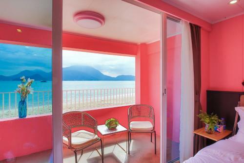 Wind & Moon Holiday Home