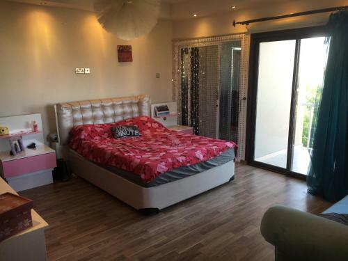 Villa Hera Kyrenia Gardens