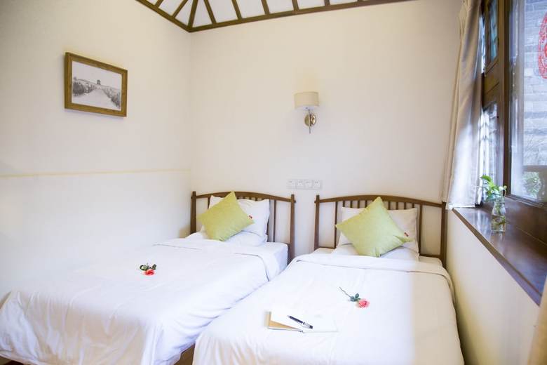 Posada Waiting For Art Hotel