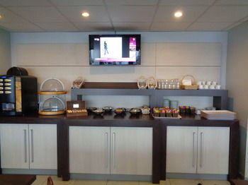 Hotel Balladins Roissy Cdg - Saint Mard