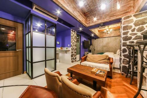 February Hotel Susung