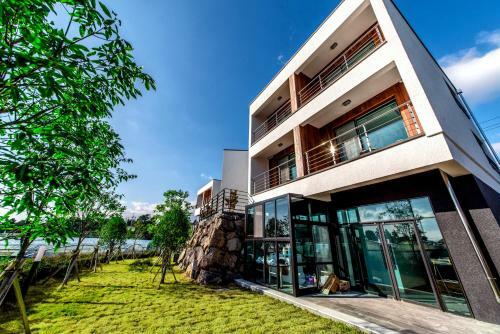 Dorami Pension
