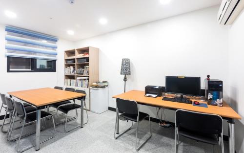 Onda D'oro Hostel