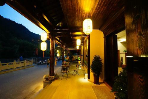 Hotel ????�???????