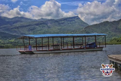 Hotel Marineros Club Nautico