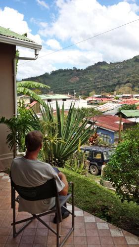 Hostal Monta�a Linda Guest House Orosi