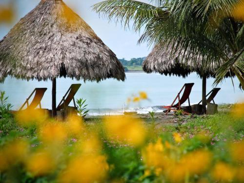 Hotel Iguana Lodge Beach Resort And Spa