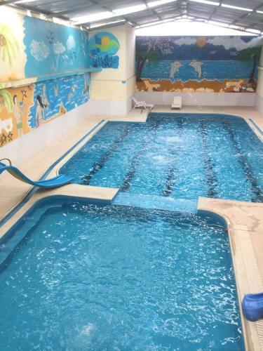 Hostal Y Complejo Recreacional La Playita De Monse