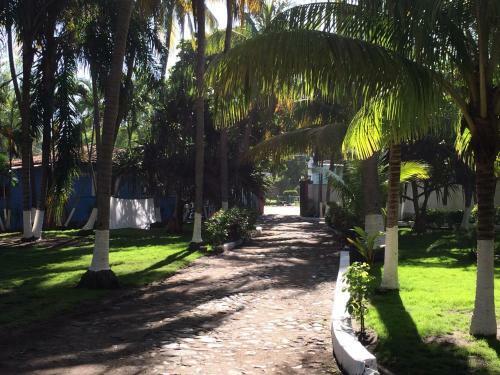 Hotel Coco Blue Resort