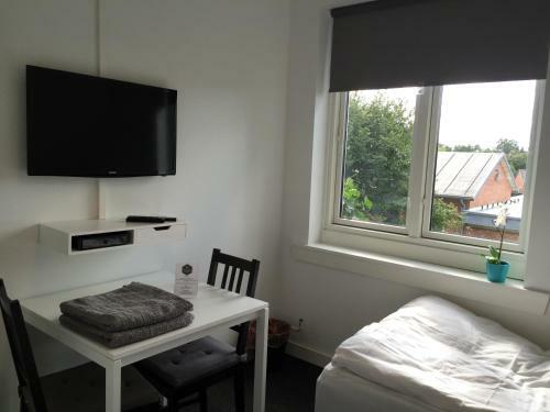 Bed & Breakfast Close But Quiet