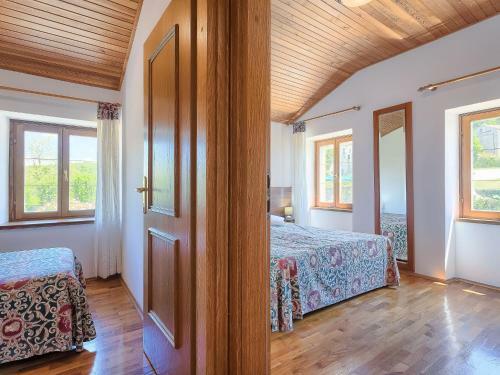 Country House Buje 5711