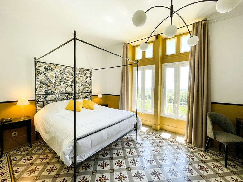 Hotel Hostellerie Du Chateau Des Fin