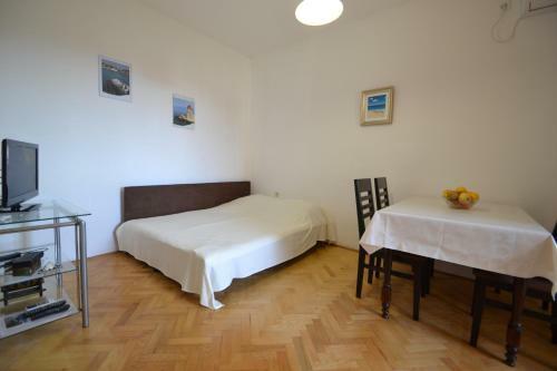 Apartments Kre?an