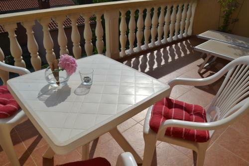Hostal Apartments & Rooms Kustura