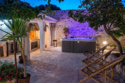 Holiday Home Sudinjevi Dvori