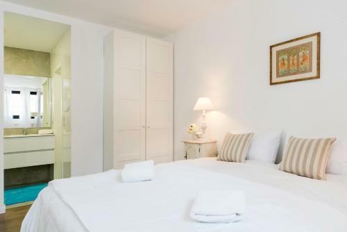Sea N' Rent Hayarkon Sunny Beach Apartments