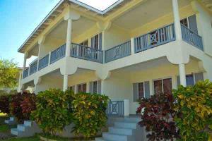Hotel The Royal Hummingbird Resort