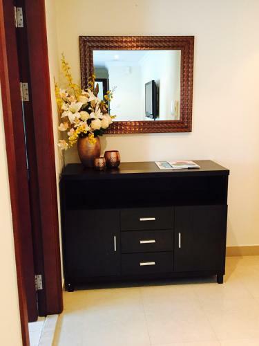 Waterfront One Bedroom Apartment Dubai Marina