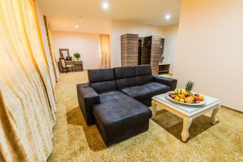 Hotel Miraj Resort