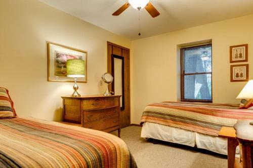 Longfellow Apartment