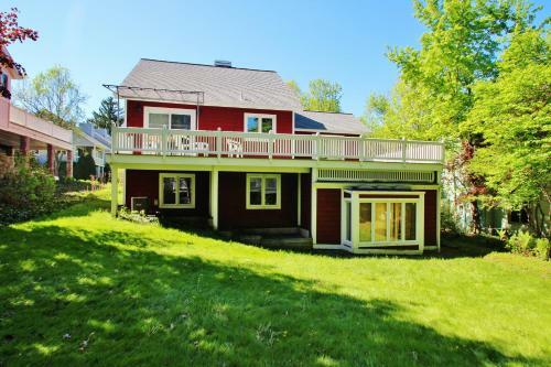 Elm House #23