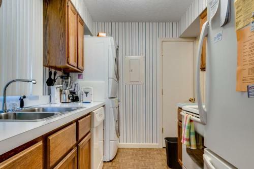 Longfellow Apartment #1d