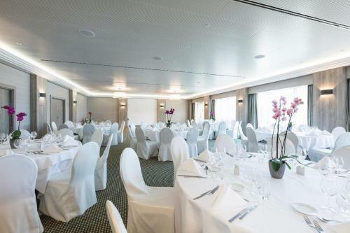 Hotel Kikuoka Mercure Golf Club