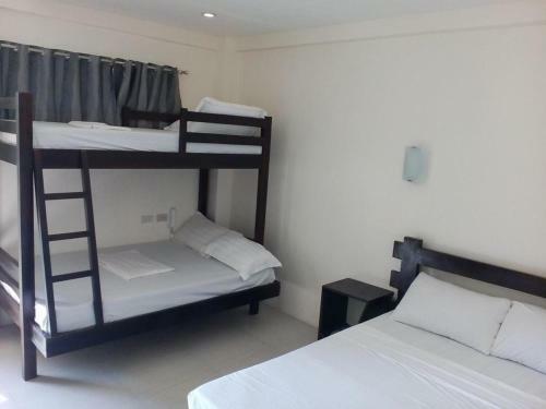 Hostal Dahome Pension