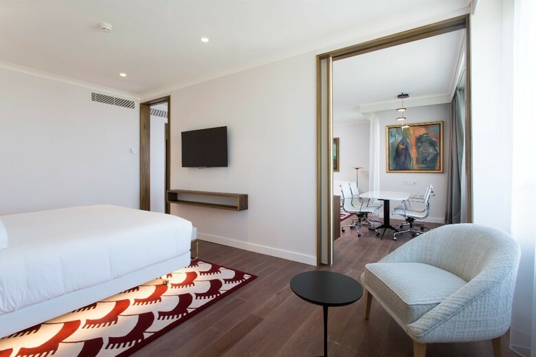 Hotel NH Collection Madrid Eurobuilding