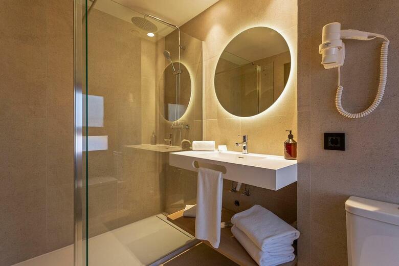 Hotel Acta Pir�mides